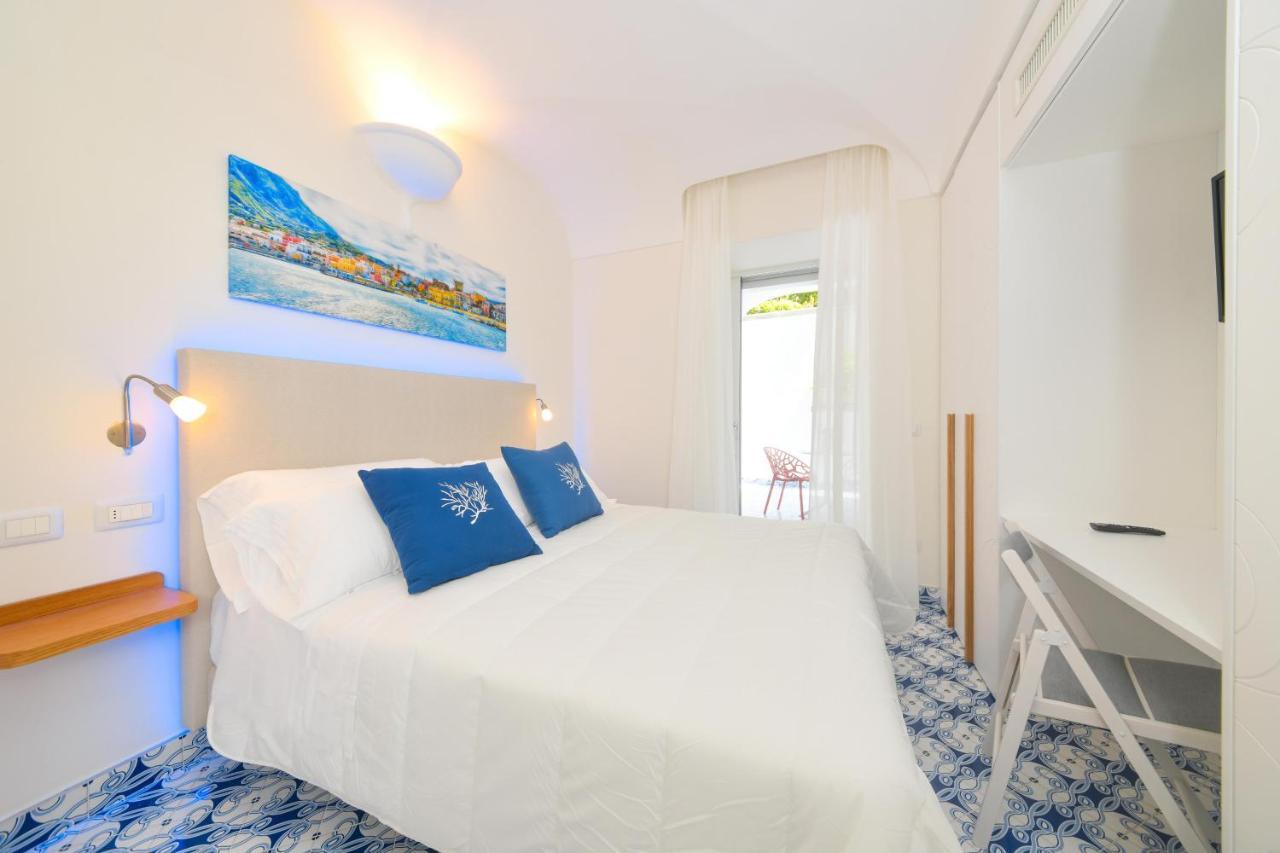 Ischia Mavilan Luxury Apartments Экстерьер фото