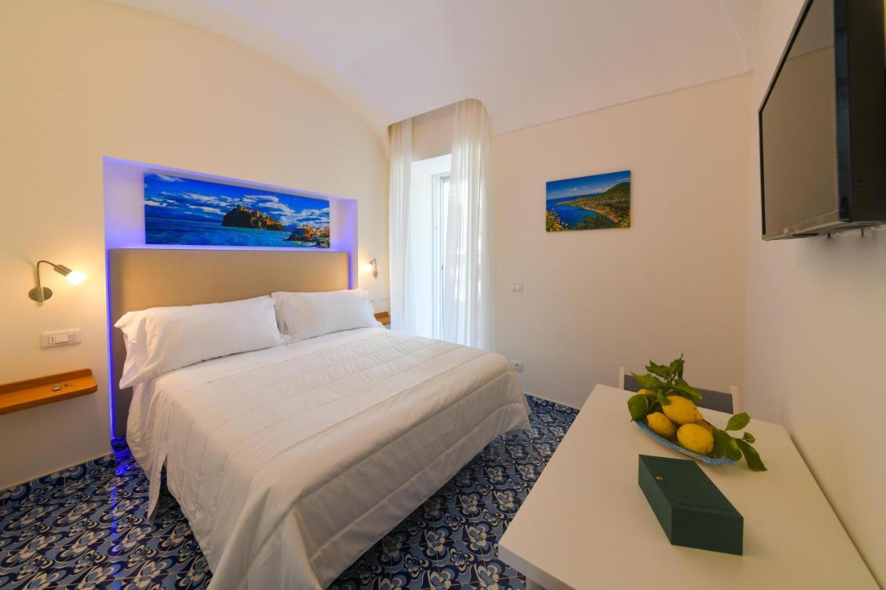 Ischia Mavilan Luxury Apartments Экстерьер фото